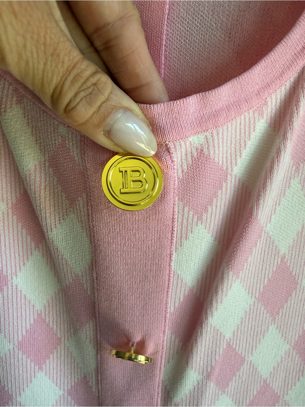 Balmain Pink and White Argyle Knit stretchy bodycon Mini Dress with Gold Button - Picture 3 of 5